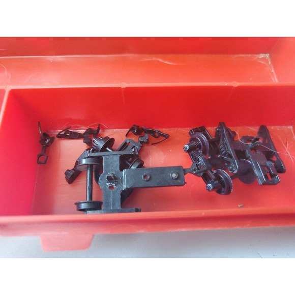 Mini Train Toy Accessories Cows Pigs People Screws Wheels - Picture 10 of 11